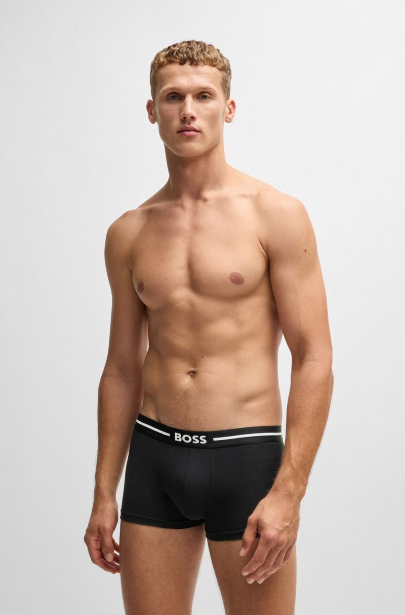 Três Cuecas Boxer De Algodão Elástico Com Logo