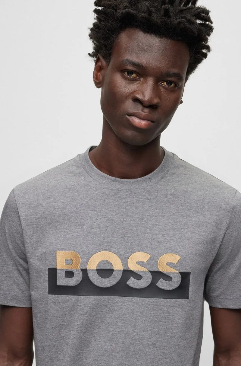 Camiseta Branca Em Malha De Algodão Com A Marca Impressa